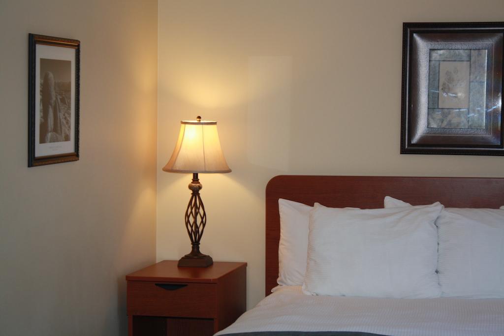 University Of Alberta - Hotel Edmonton Dış mekan fotoğraf
